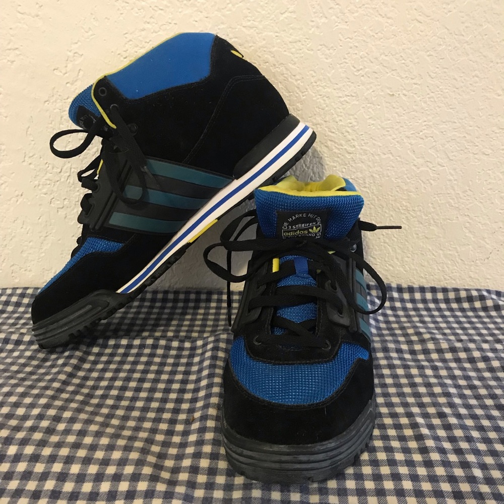 👟 ADIDAS Super Trek Hikers